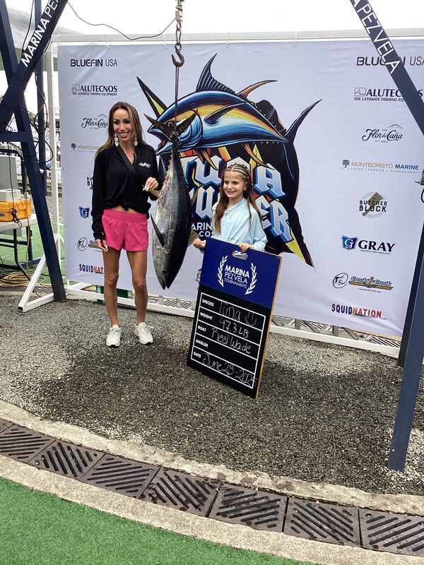 Image of a Dorado caught by Charlee Wade on team Reel Wade at the 2025 Tuna Thunder